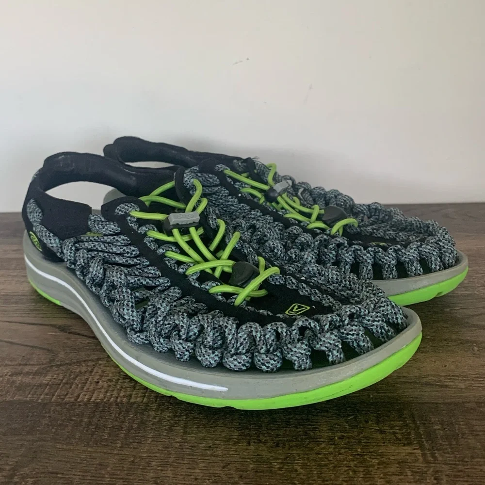 Keen Uneek Green Bkack Sport Sandals Men’s Size 8.5 Water Shoes Hiking Fishing